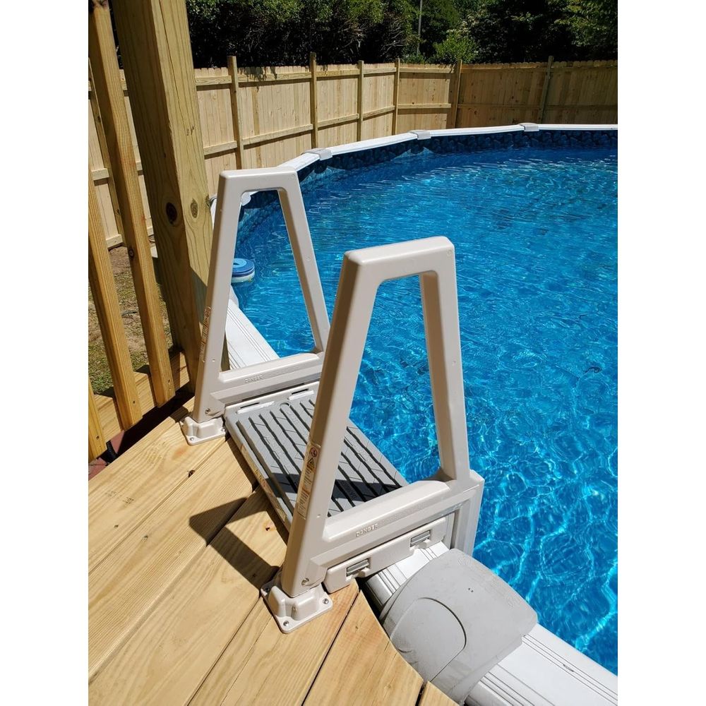 Escada Ajustável para Piscina  - Pool Ladder Above Ground avaliação e preço